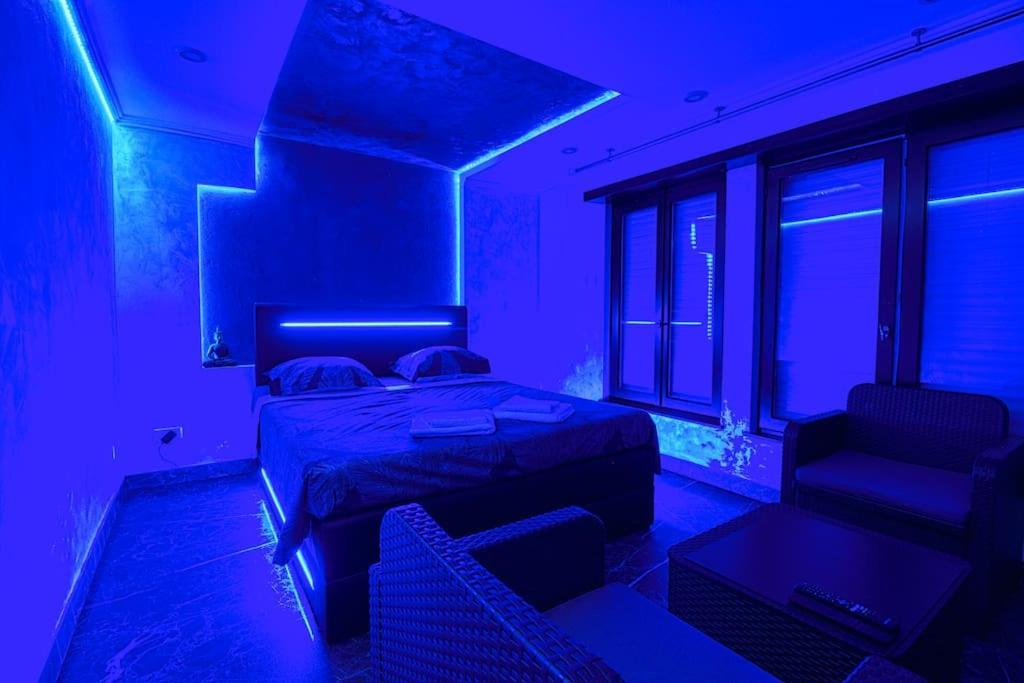 Appart Hotel Avec Sauna, Jacuzzi, Strasbourg Bagian luar foto